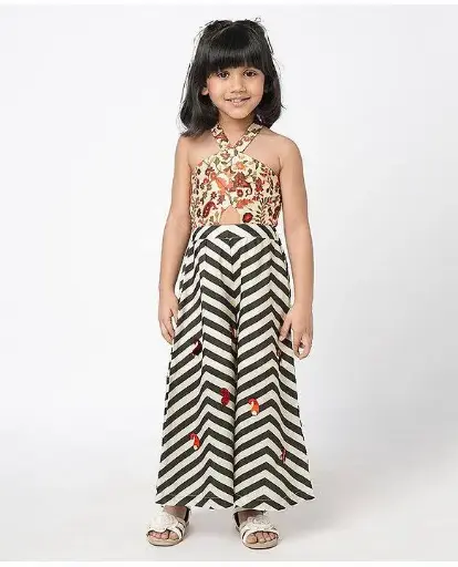 ETHNIC WEAR