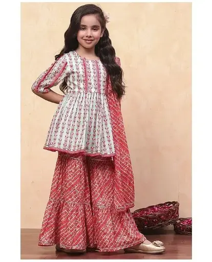 ETHNIC WEAR